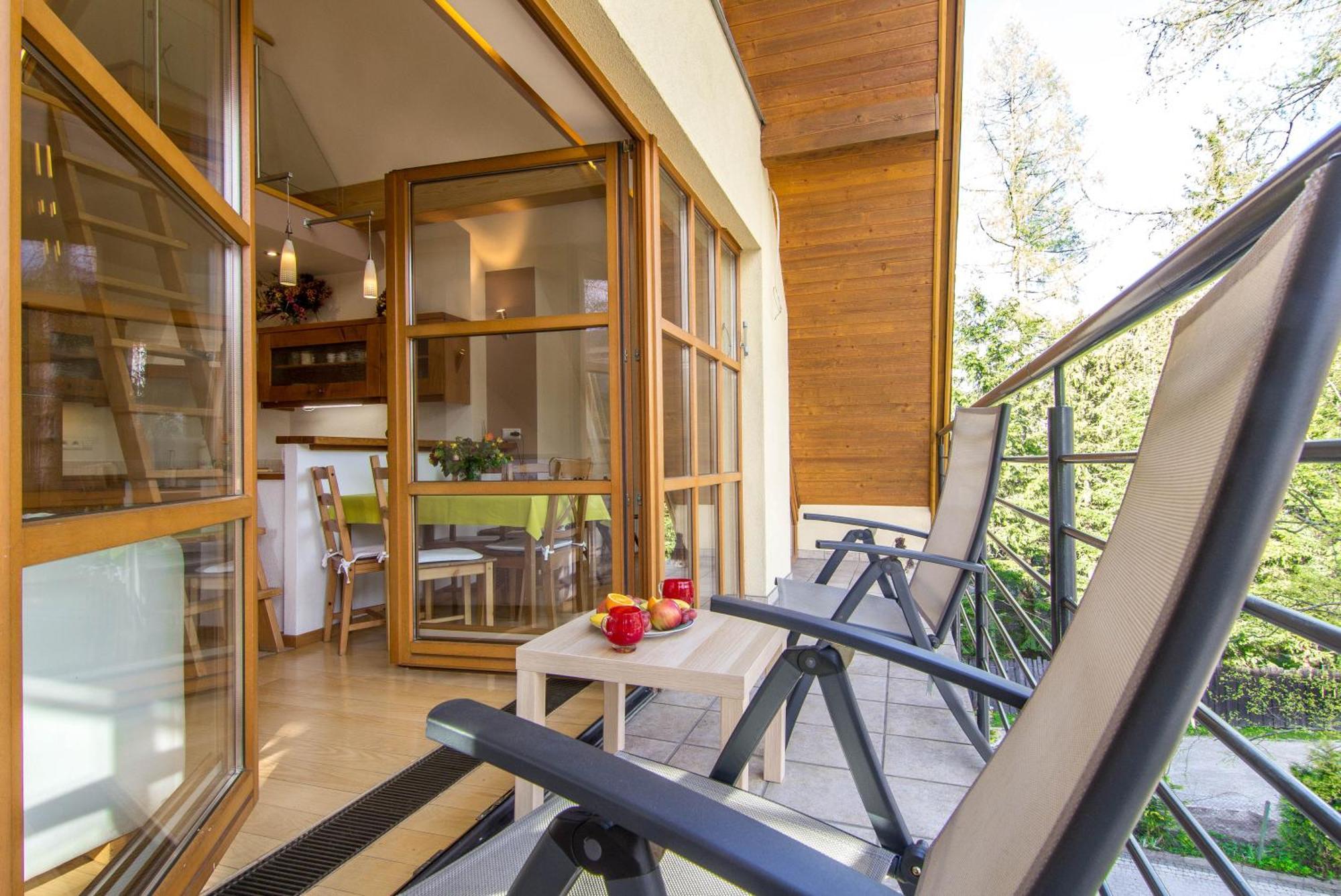 Apartamenty Chata Pod Reglami Zakopane Bilik gambar