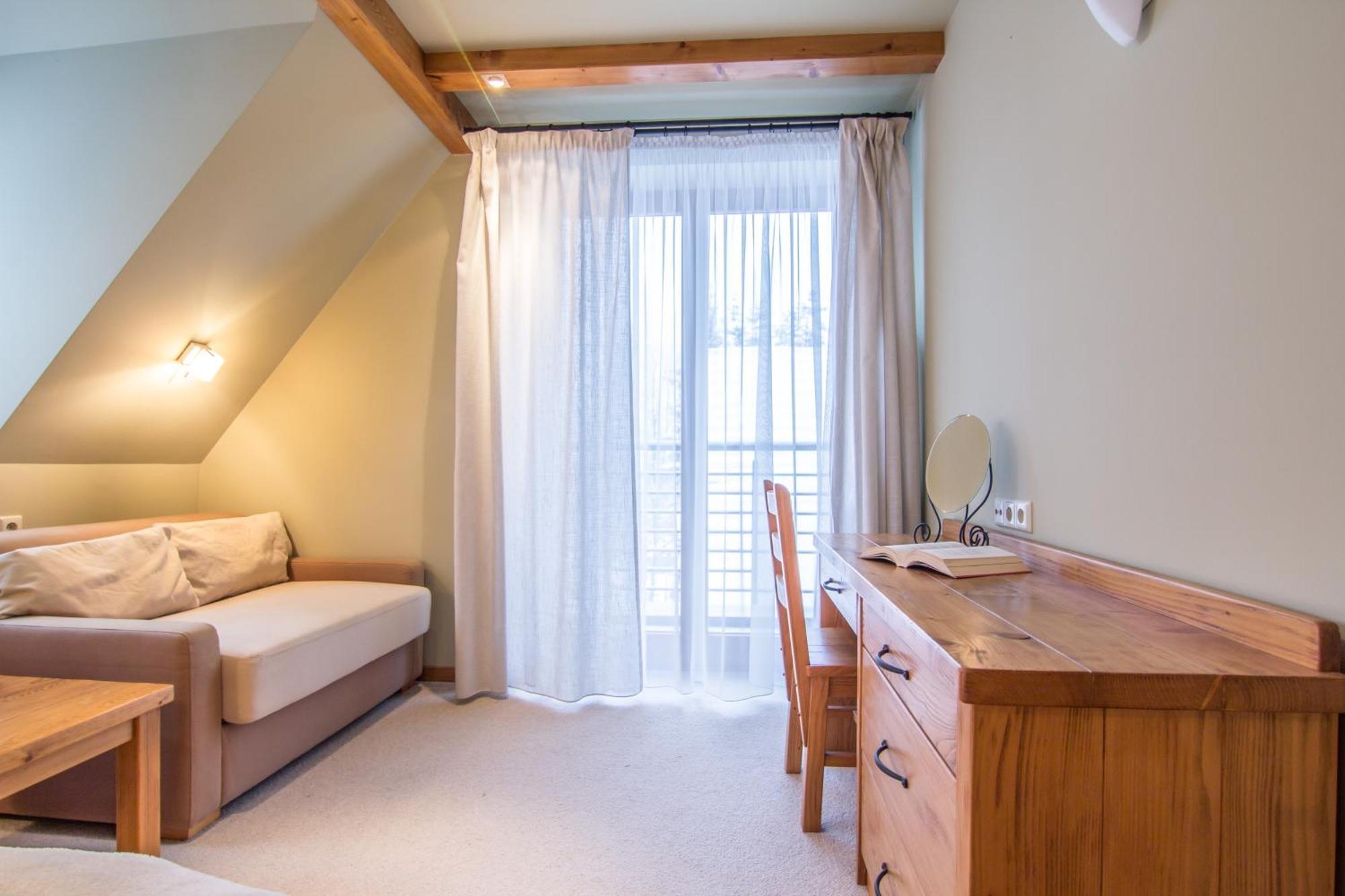 Apartamenty Chata Pod Reglami Zakopane Bilik gambar