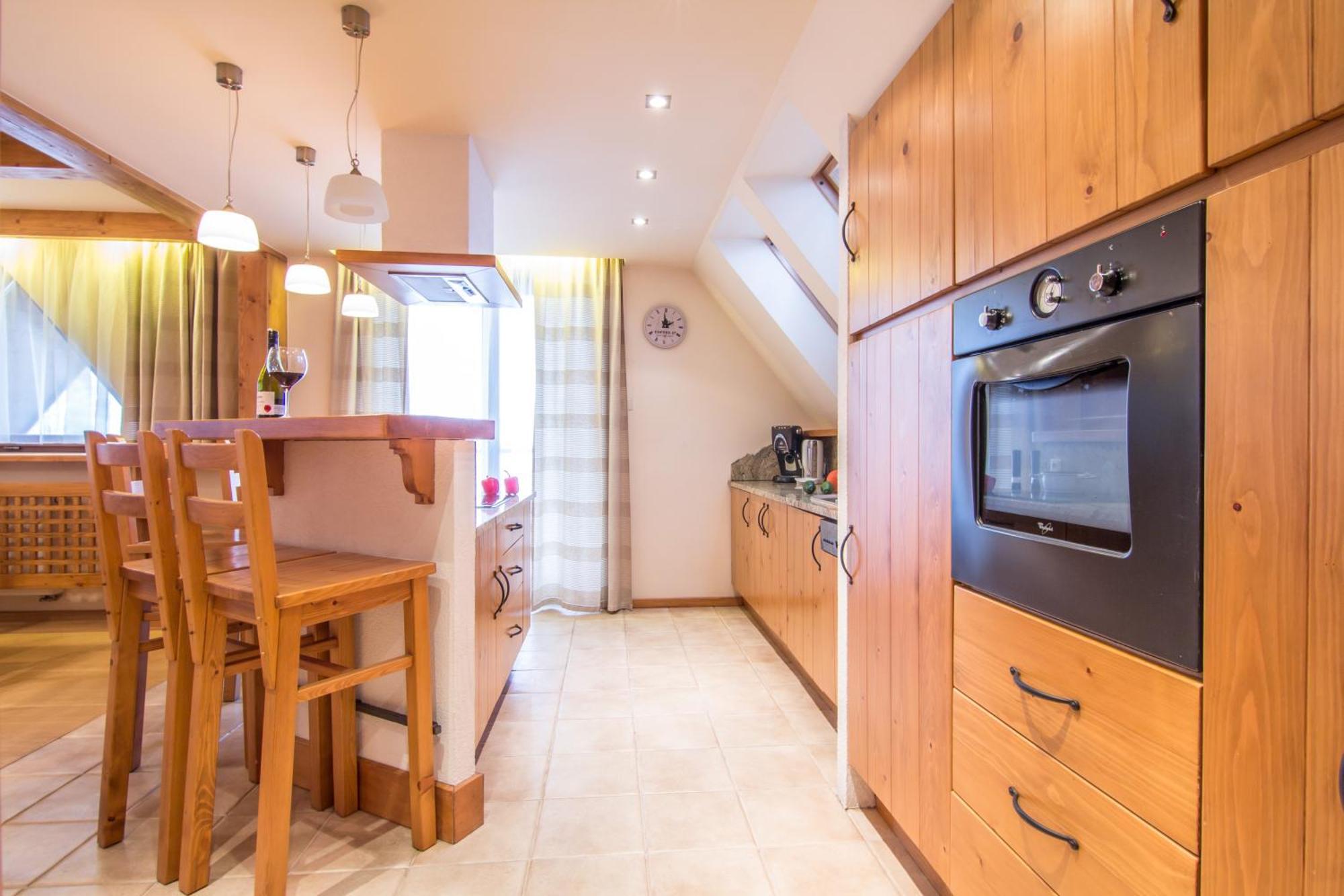 Apartamenty Chata Pod Reglami Zakopane Bilik gambar